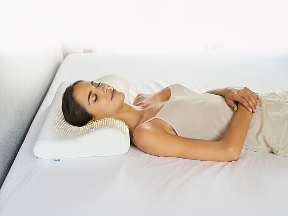 オリジナルネックピロー　Mサイズ（約50×31×7~10cm）